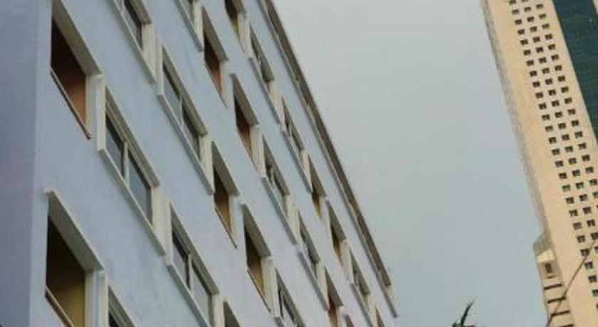 J Two S Pratunam Hotel Bangkok Exteriör bild